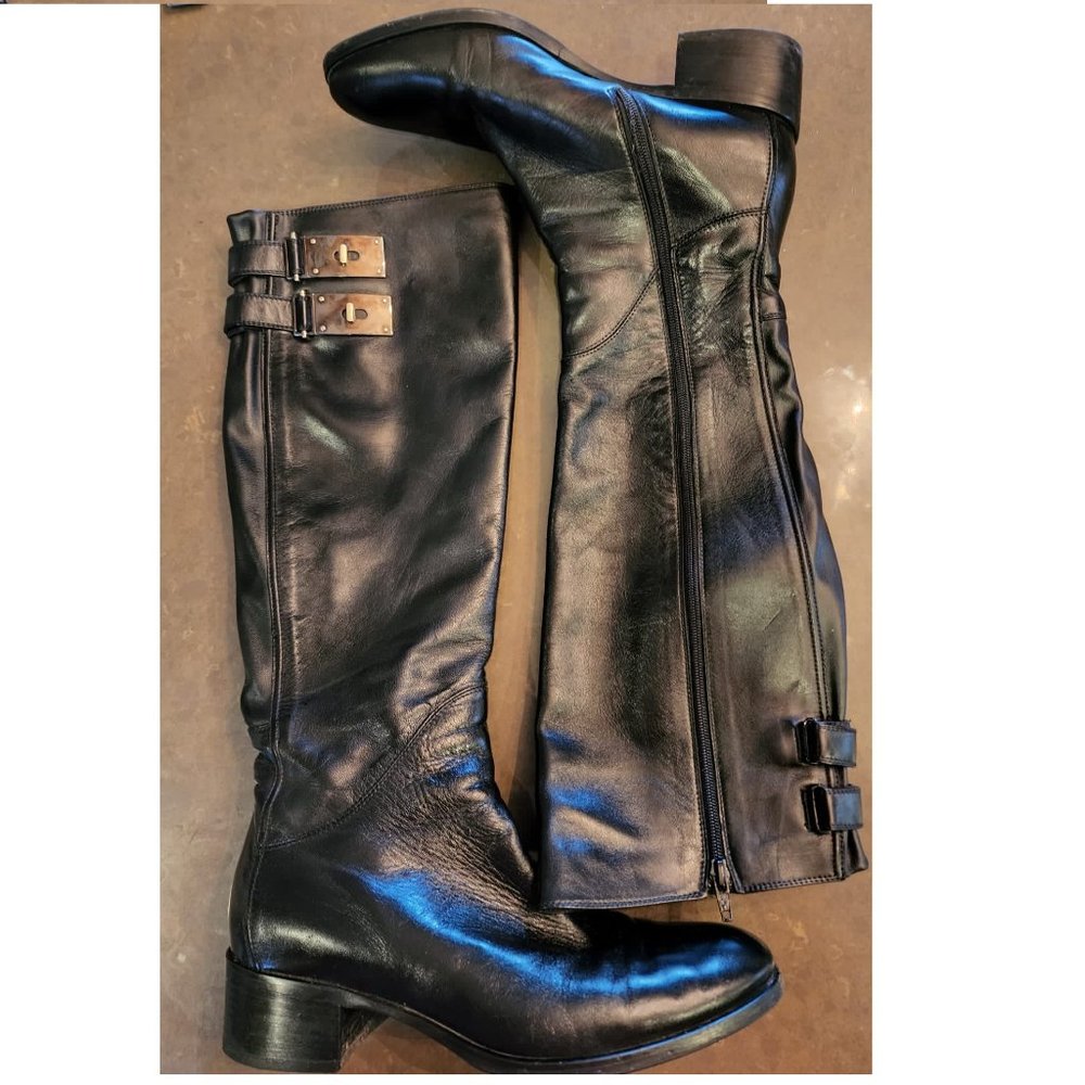 Black Heeled Boots